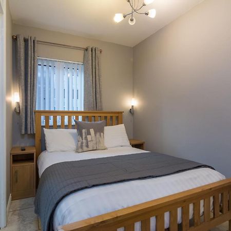 เซ็นทรัล เบลฟาสต์ อพาร์ตเมนต์: ซอลส์บรี Apartment ภายนอก รูปภาพ